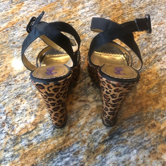 Hale Bob animal print wedge sandals - size 9 - Picture 7 of 9